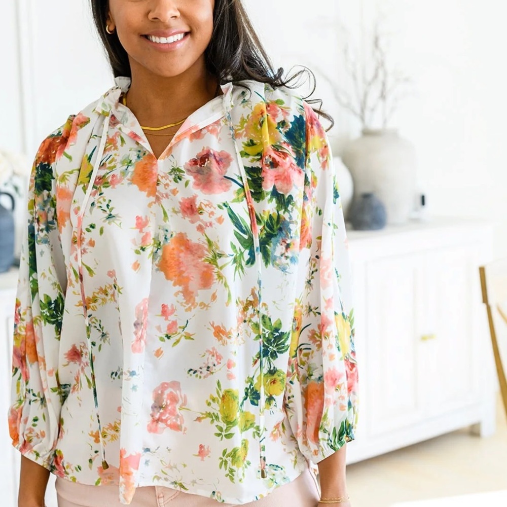 NWT haiku flower beautiful flowy top